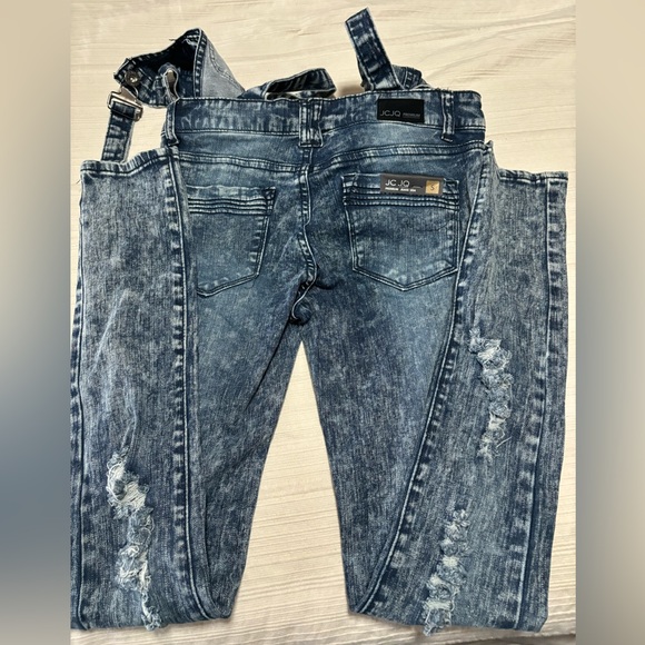 Girls Jean Romper with butterflies. Brand new with tags. Overalls jumper - Picture 3 of 4